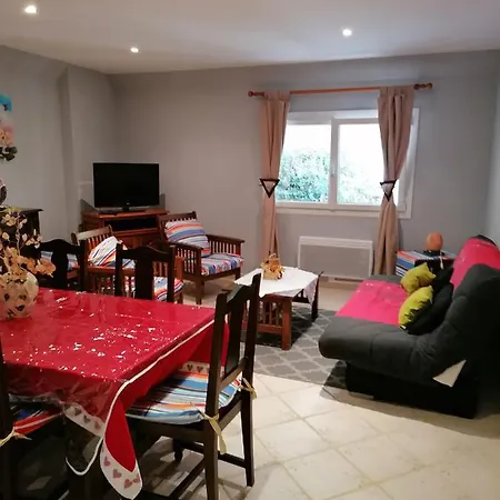 Apartment Chez Pierrette
